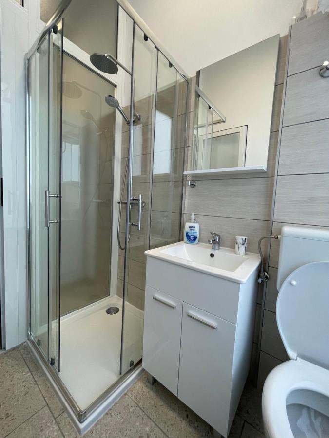 Two Bedroom Apartment N Спліт Екстер'єр фото