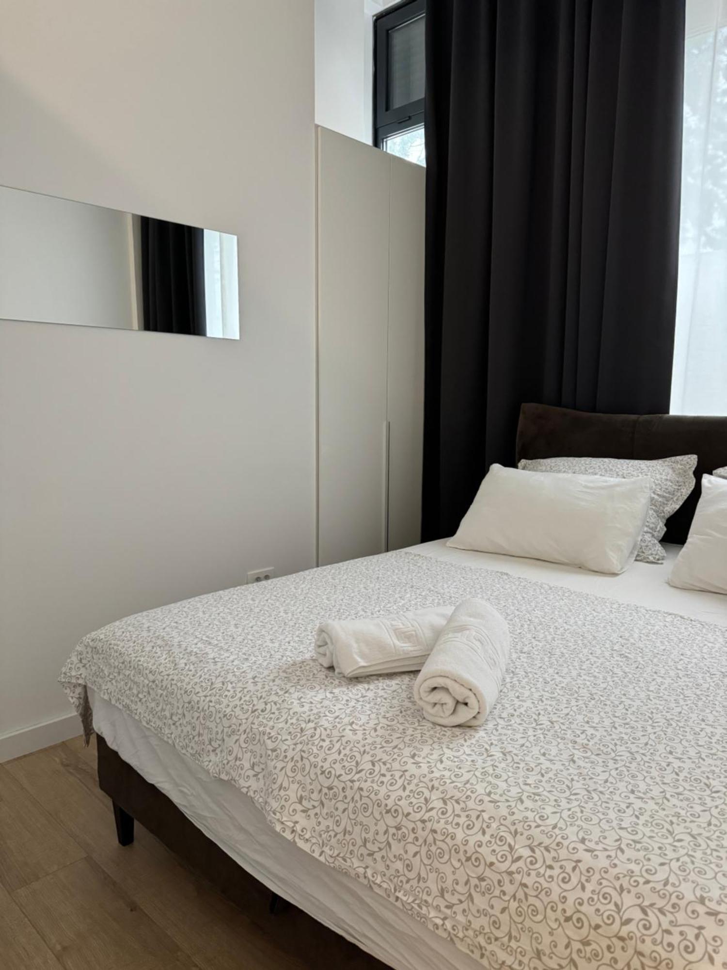 Two Bedroom Apartment N Спліт Екстер'єр фото